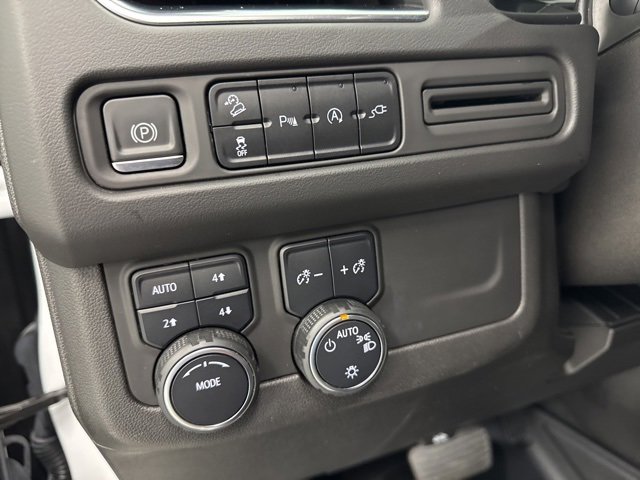 Used 2021 Chevrolet Tahoe Z71 image 12