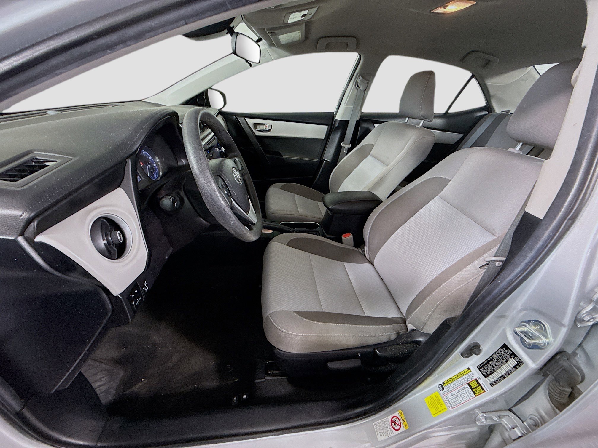 Used 2019 Toyota Corolla LE FWD image 21