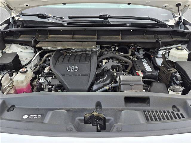 Used 2023 Toyota Highlander XLE FWD image 22