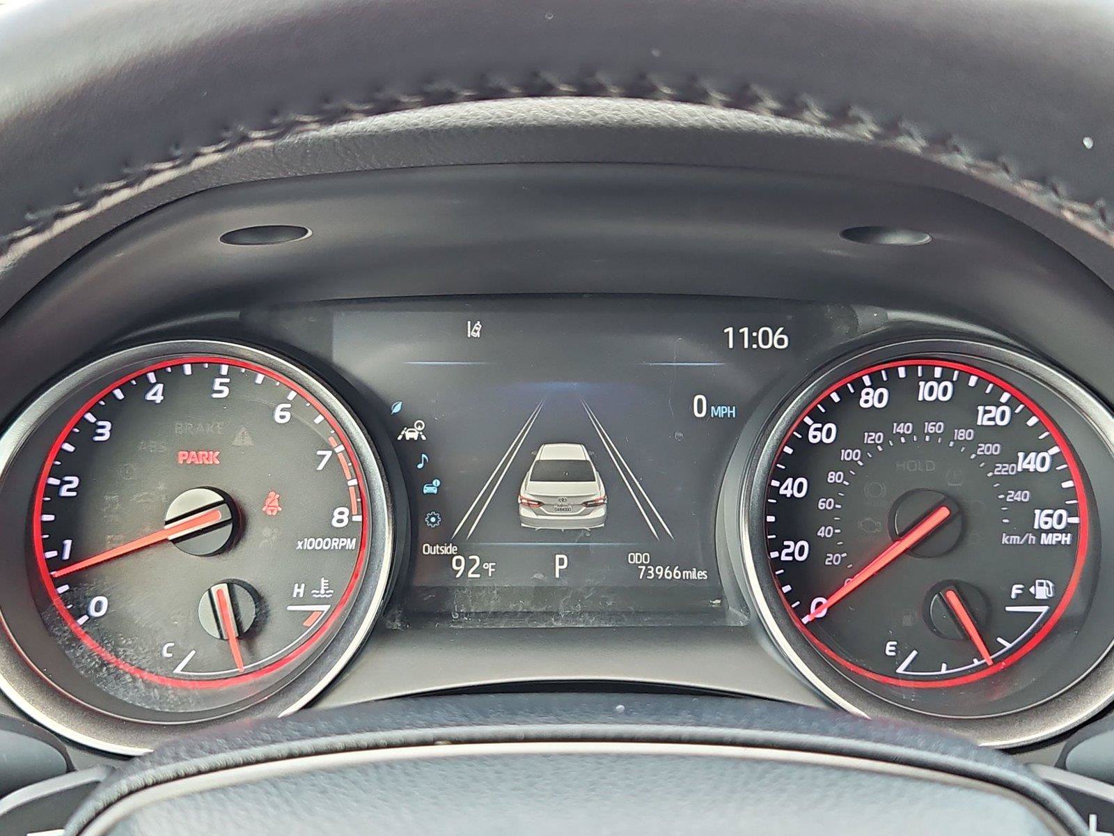 Used 2022 Toyota Camry XSE FWD image 15