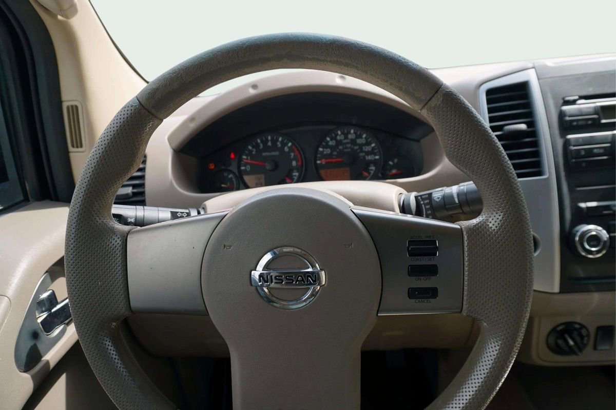 Used 2009 Nissan Frontier SE w/ SE Value Truck Pkg AWD/4WD image 22