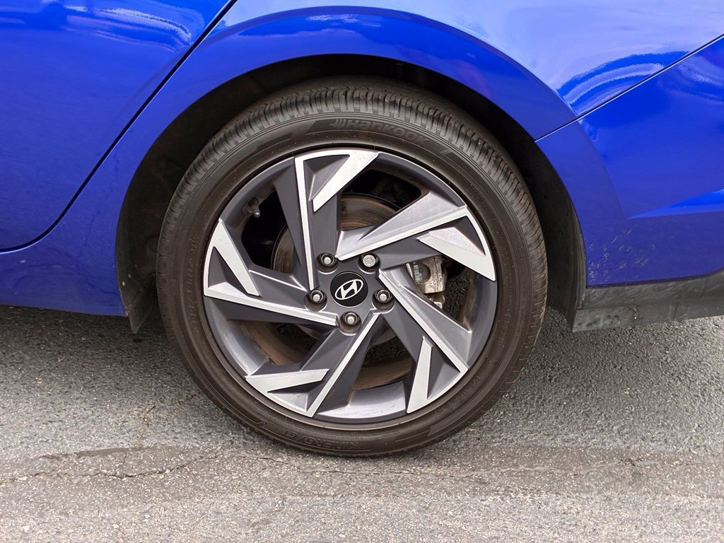 Certified 2025 Hyundai Elantra SEL FWD image 46