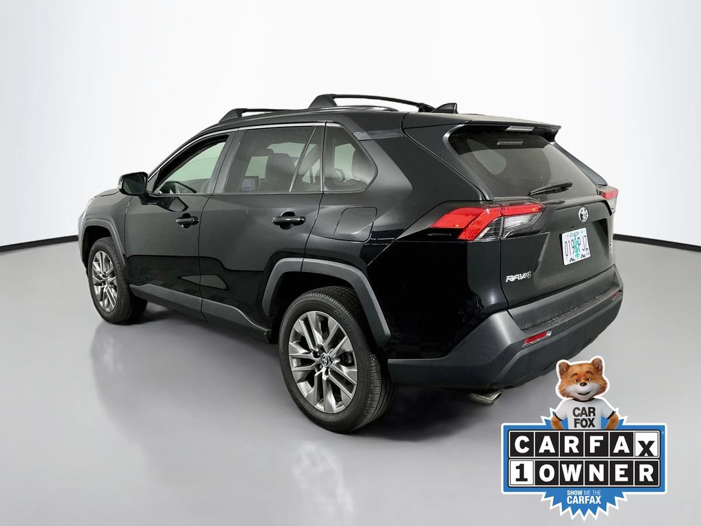 Used 2023 Toyota RAV4 XLE Premium AWD/4WD image 6