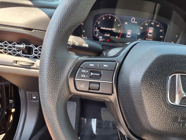Used 2025 Honda Accord LX image 18