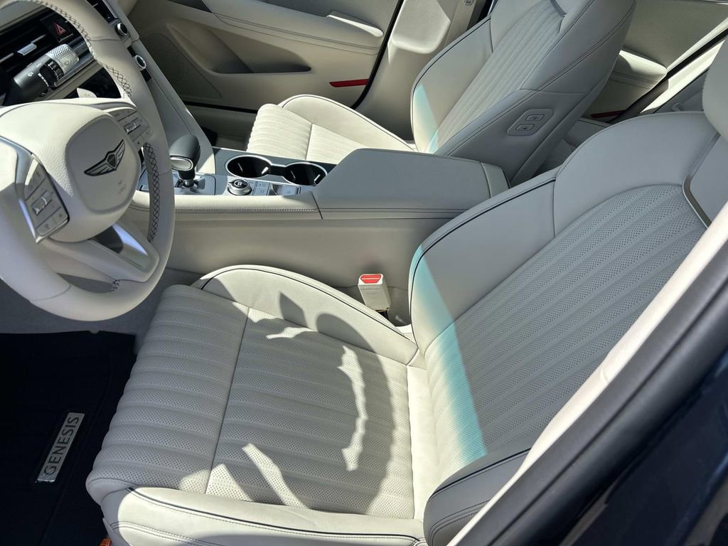 New 2026 Genesis G70 2.5T Prestige image 14
