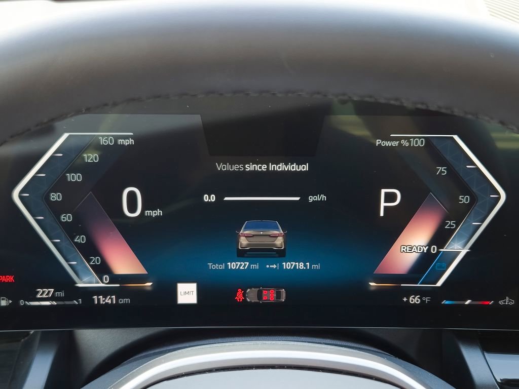 Used 2025 BMW 530i image 13