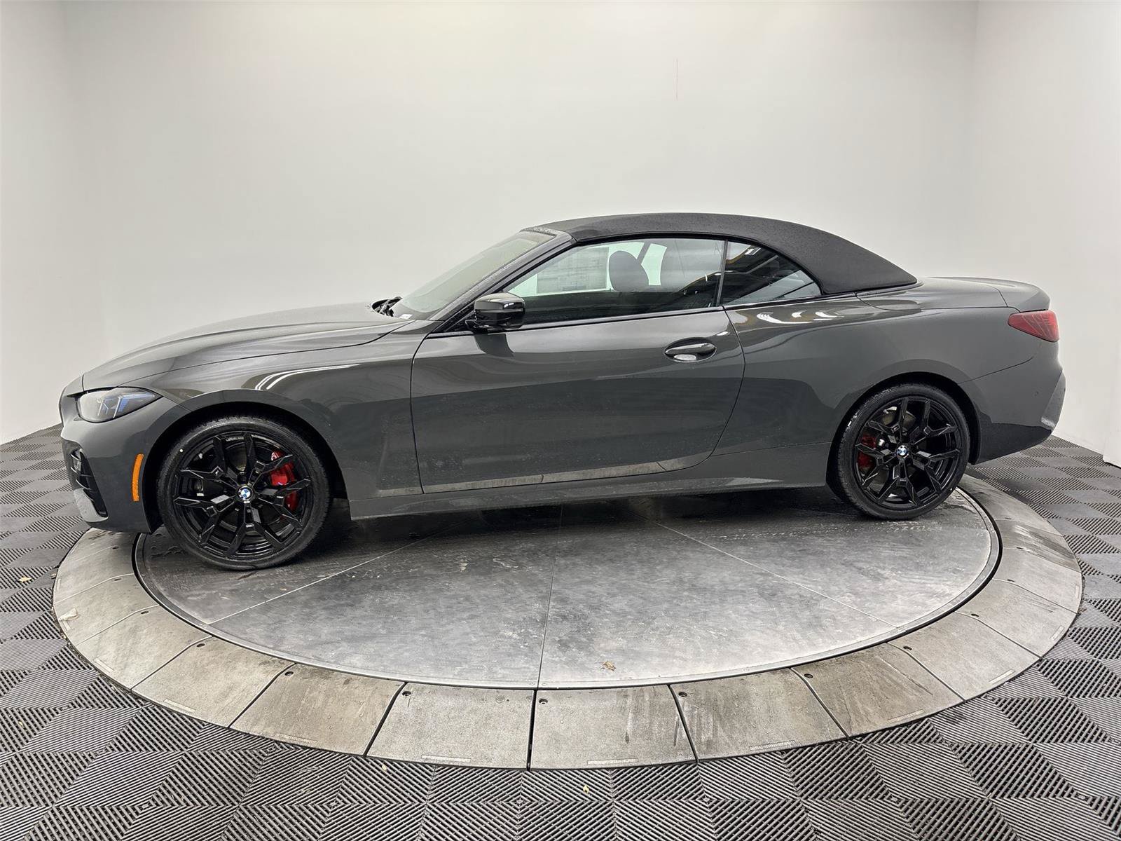 New 2026 BMW 430i xDrive Convertible w/ M Sport Package AWD/4WD image 16