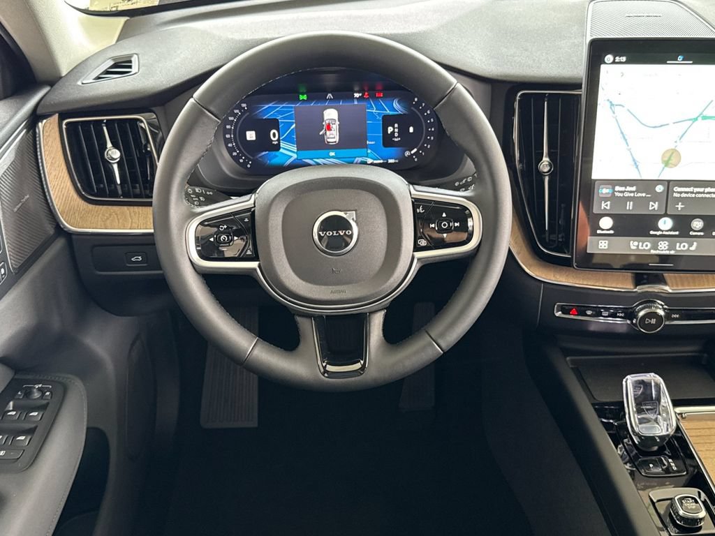 New 2026 Volvo XC60 B5 Plus w/ Climate Package AWD/4WD image 13