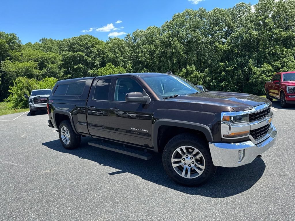 Used 2019 Chevrolet Silverado 1500 LT w/ All Star Edition AWD/4WD image 1