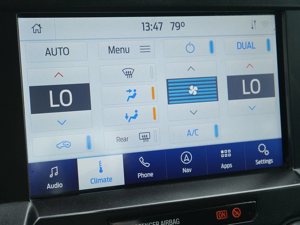 Used 2021 Ford F250 Lariat w/ Lariat Ultimate Package AWD/4WD image 46