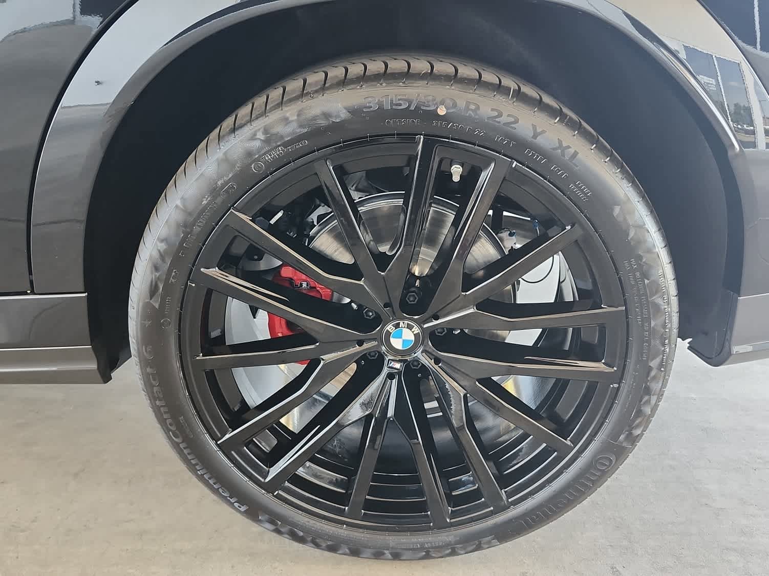 New 2027 BMW X6 xDrive40i w/ Climate Comfort Package AWD/4WD image 10
