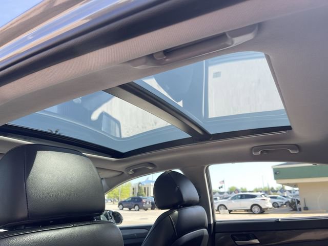 Used 2019 Hyundai Sonata Limited w/ Ultimate Package 04 FWD image 23