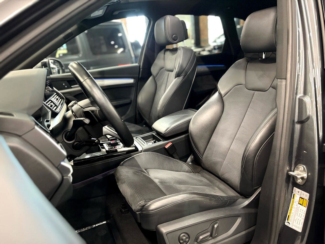 Used 2022 Audi Q5 e Prestige w/ Prestige Package image 22