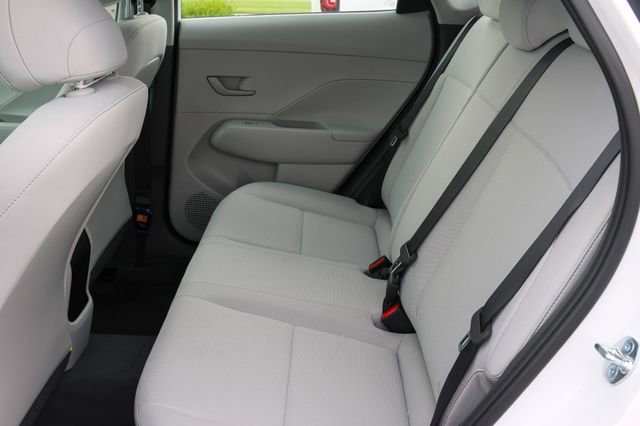 New 2026 Hyundai Kona SE FWD image 12