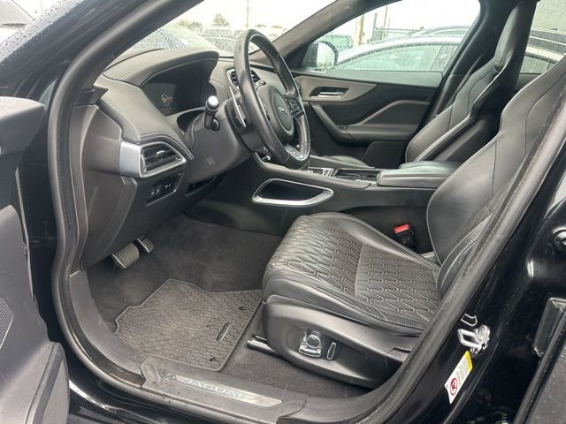 Used 2020 Jaguar F-PACE SVR image 9