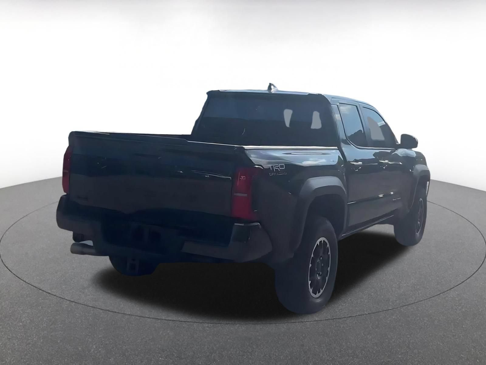 Used 2025 Toyota Tacoma TRD Off-Road AWD/4WD image 13