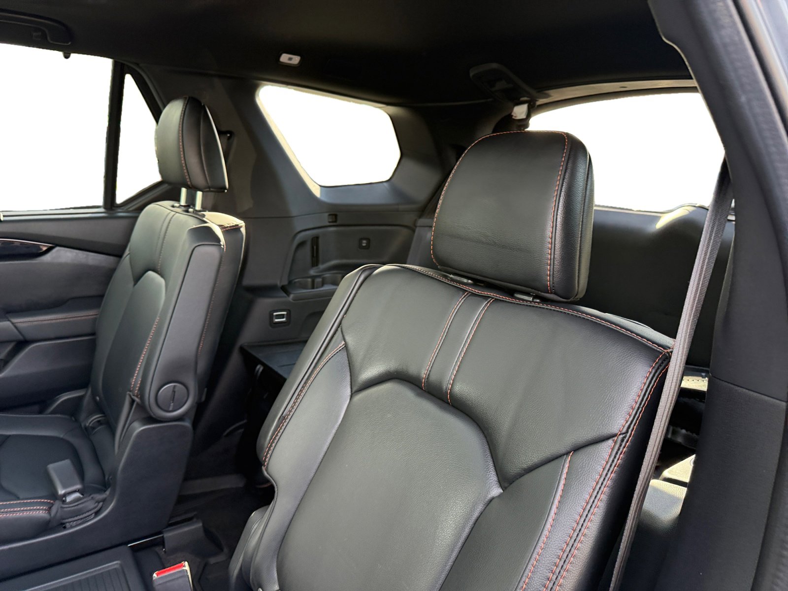 Used 2024 Honda Pilot TrailSport image 16