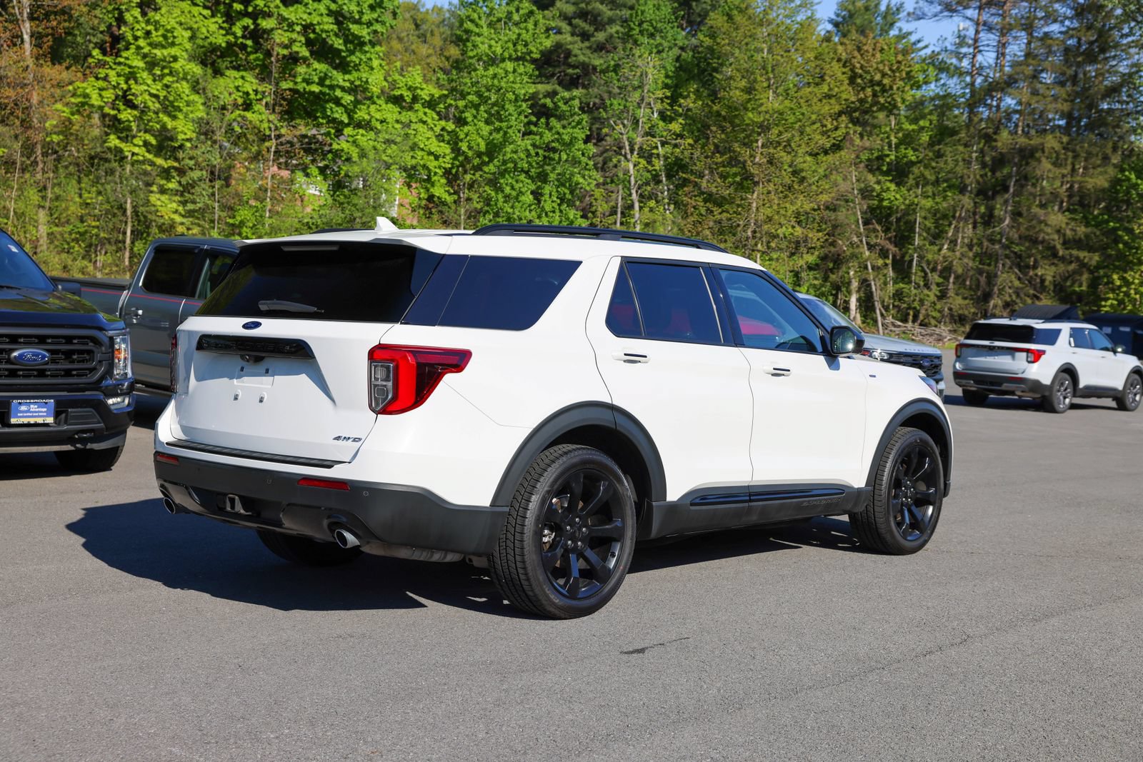 Certified 2022 Ford Explorer ST-Line w/ Class IV Trailer Tow Package AWD/4WD image 6