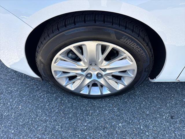 Used 2019 Chevrolet Impala LS FWD image 9