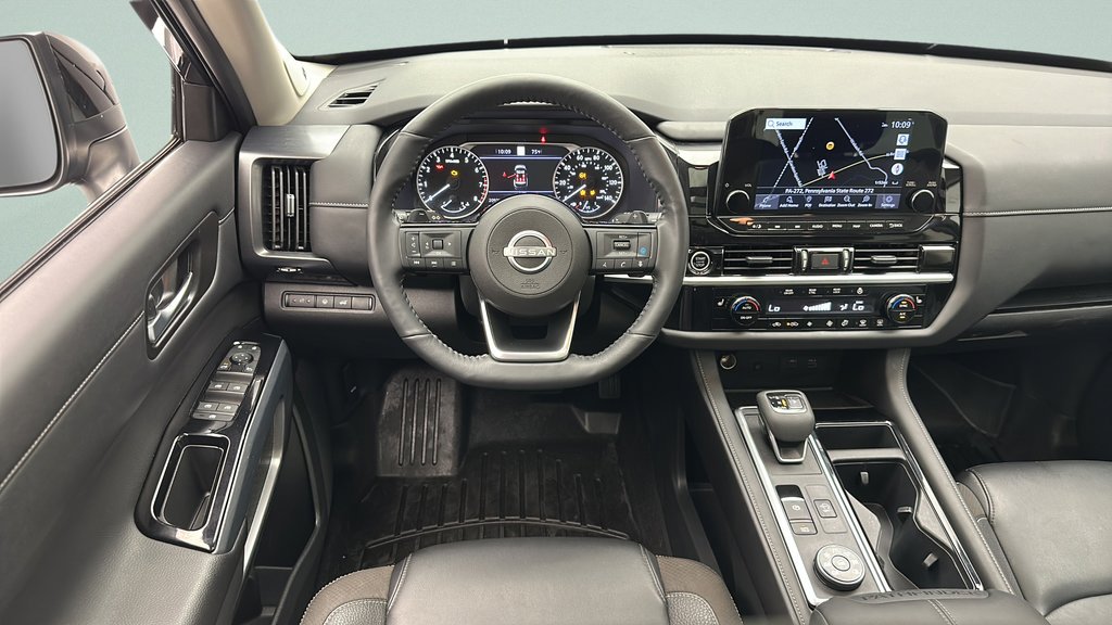 Used 2024 Nissan Pathfinder SL w/ SL Premium Package AWD/4WD image 11