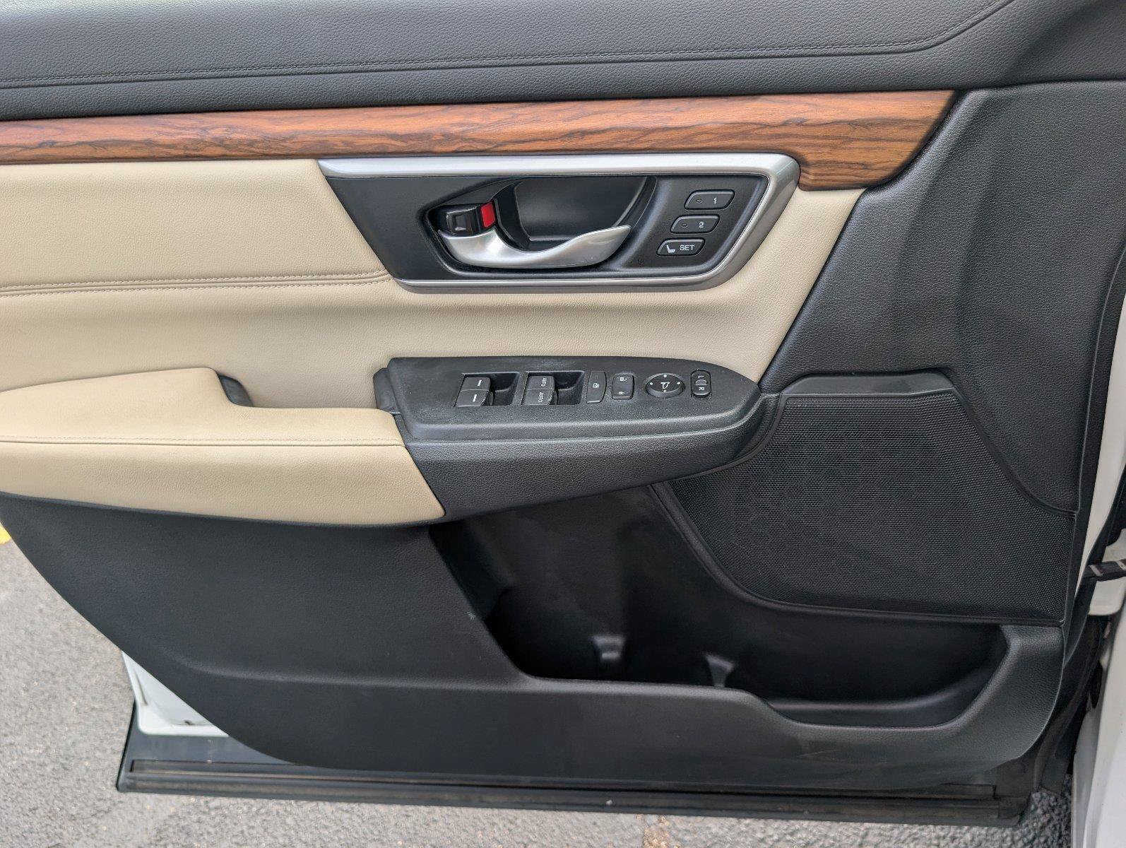 Used 2020 Honda CR-V EX-L image 20