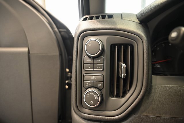 New 2026 Chevrolet Silverado 1500 Custom Trail Boss w/ Dark Appearance Package image 21