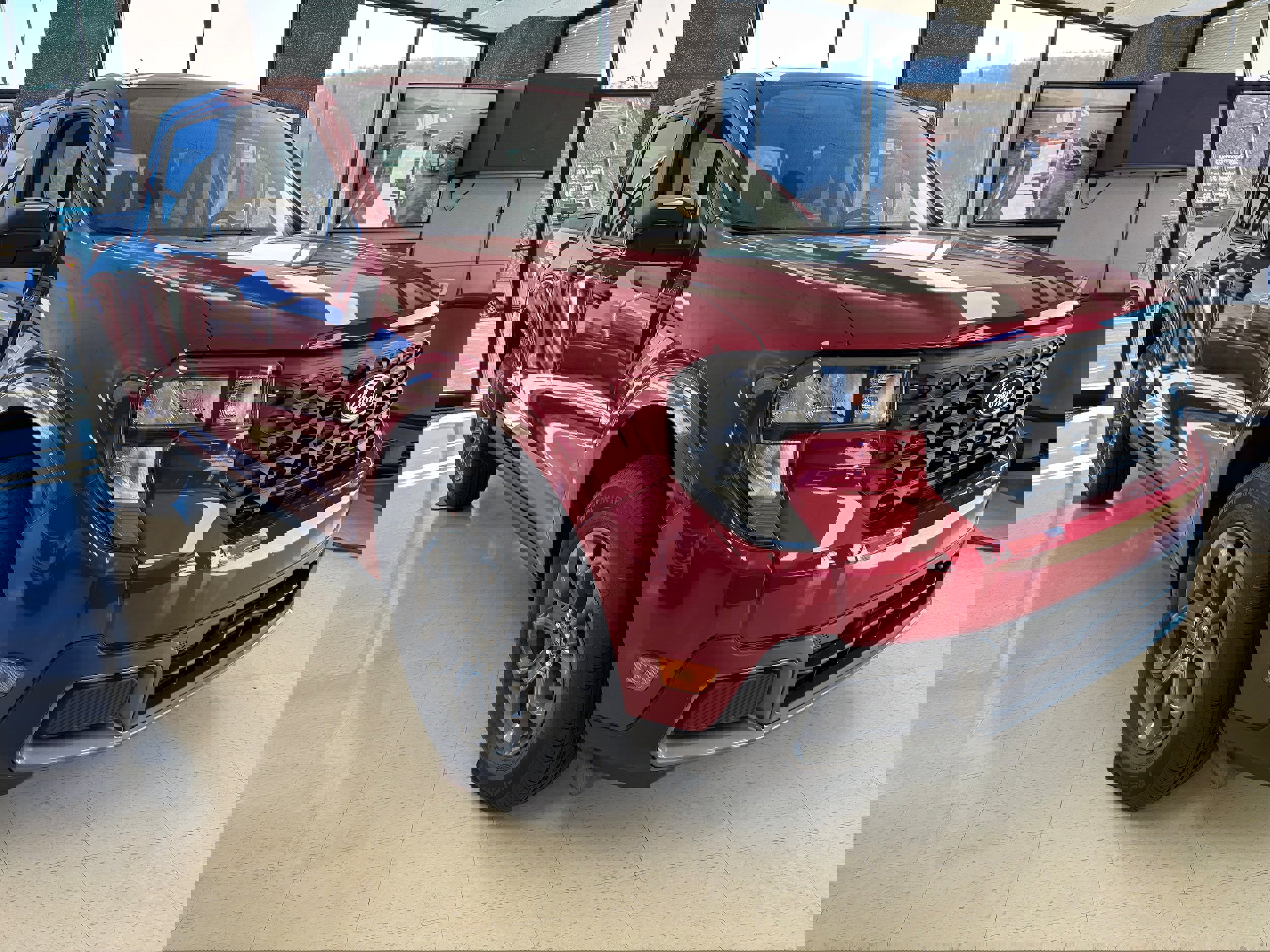 New 2025 Ford Maverick XLT w/ Equipment Group 301A