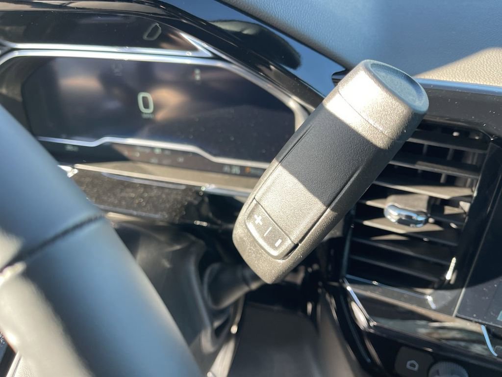 New 2025 Chevrolet Silverado 2500 ZR2 w/ Technology Package image 19