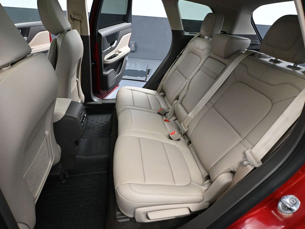 Used 2022 Lincoln Corsair Reserve w/ Equipment Group 201A image 43