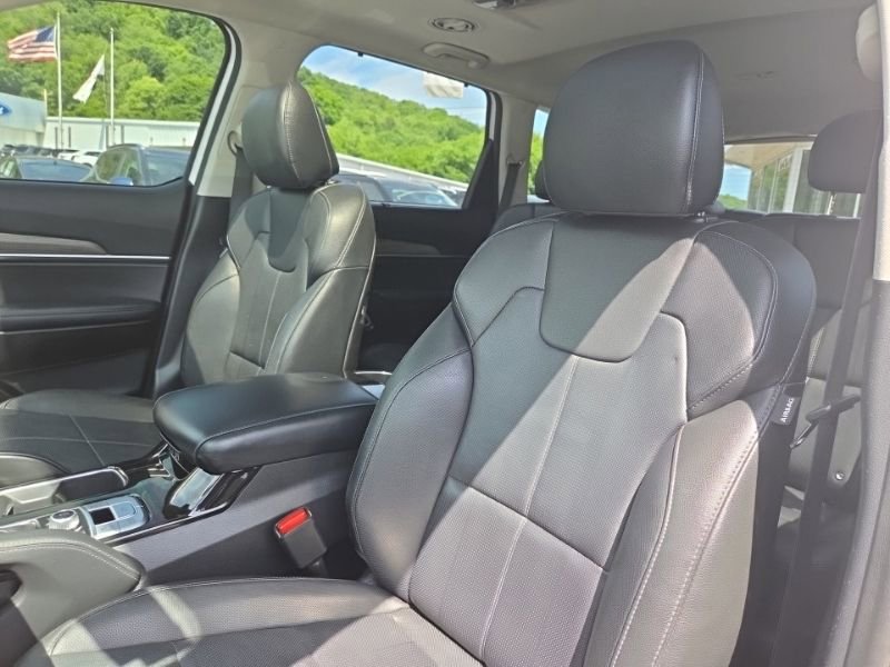 Used 2021 Kia Telluride EX w/ EX Premium Package AWD/4WD image 31