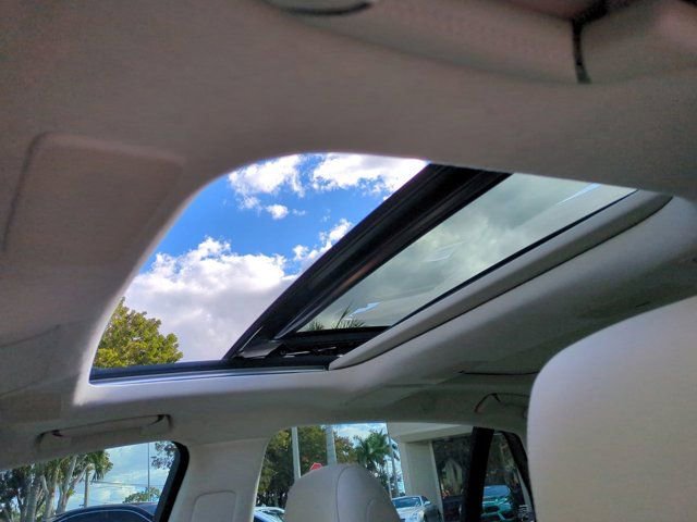 Used 2019 Lexus LS 500 w/ Interior Upgrade Package image 18