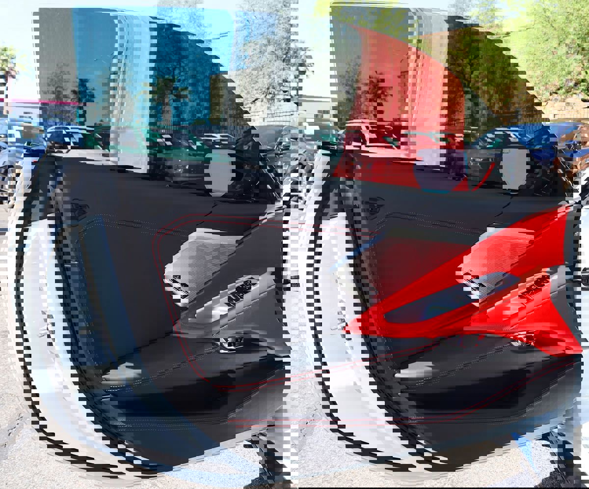 Used 2023 Chevrolet Corvette Stingray Premium Conv w/ Z51 Performance Package image 40