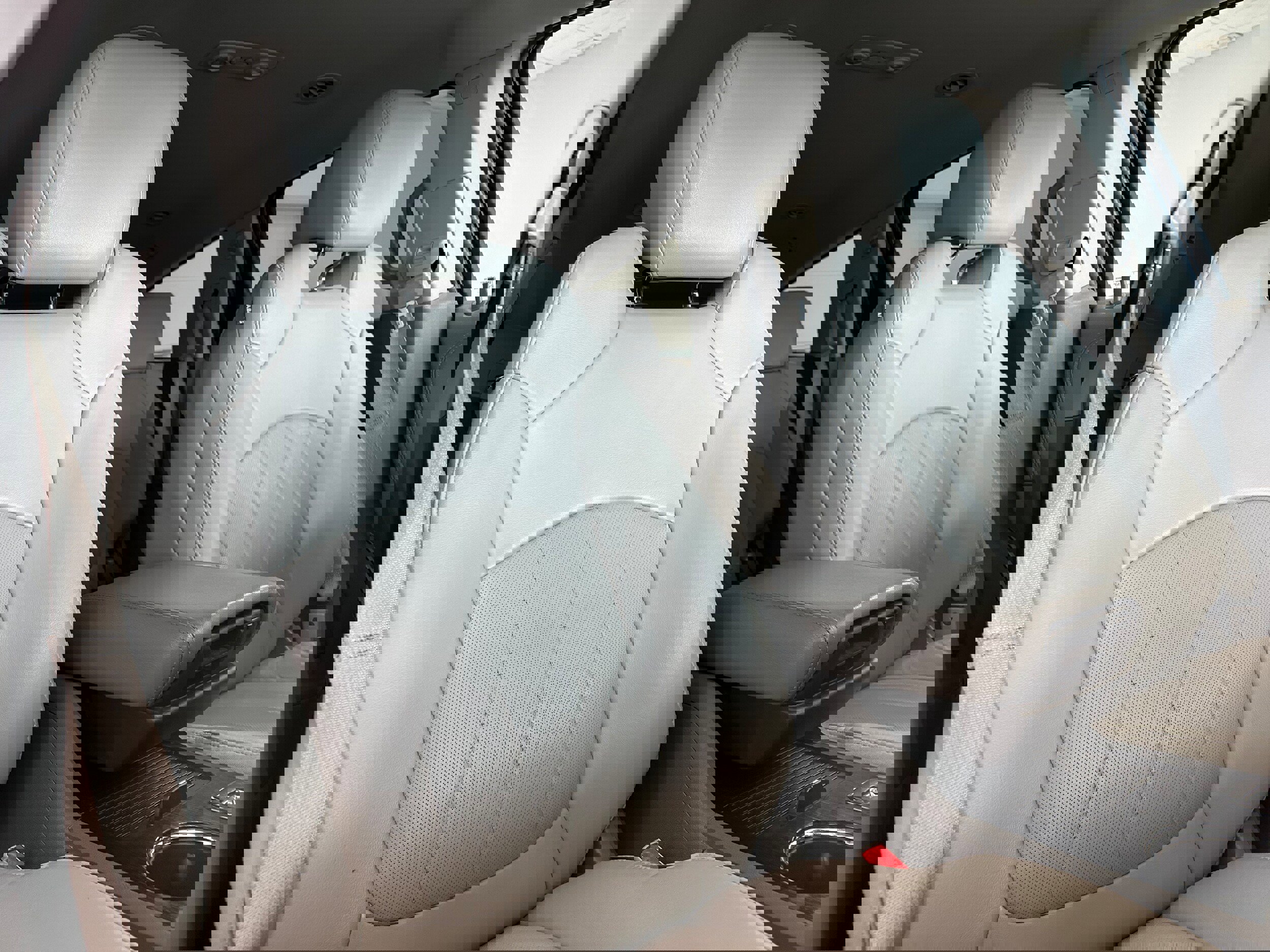 Used 2017 Chevrolet Traverse Premier image 17