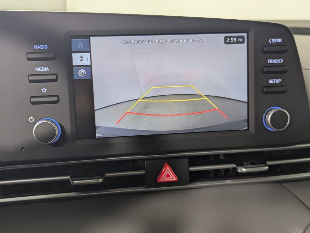 New 2026 Hyundai Elantra SE FWD image 22