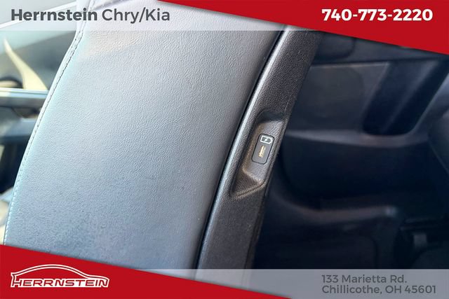 Used 2025 Kia Sorento S AWD/4WD image 26
