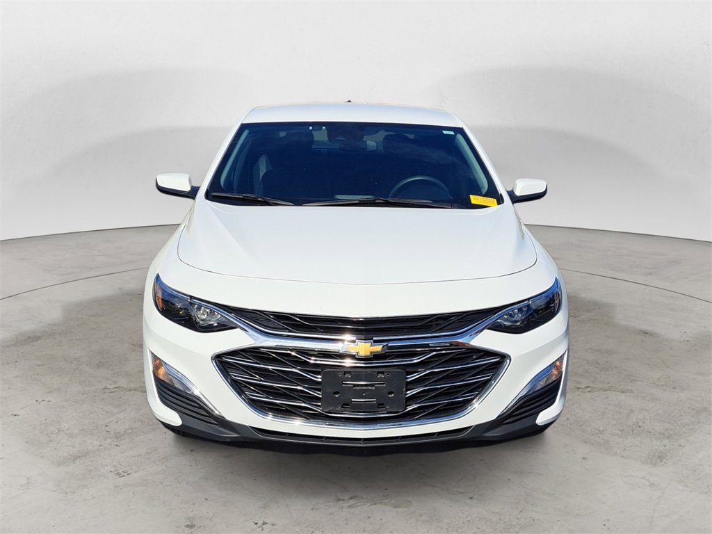 Used 2024 Chevrolet Malibu LS w/ Driver Confidence Package image 8