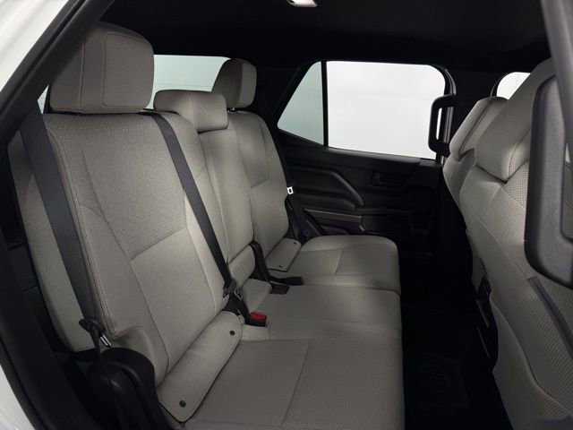 Used 2026 Toyota 4Runner SR5 image 17