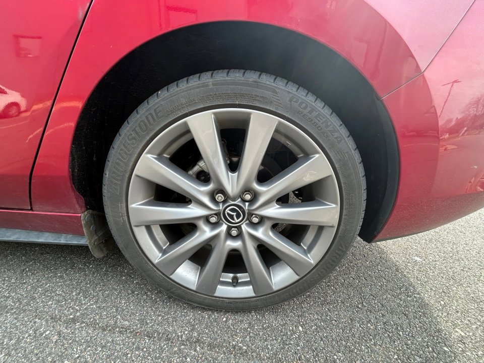 Used 2023 MAZDA MAZDA3 s FWD image 22