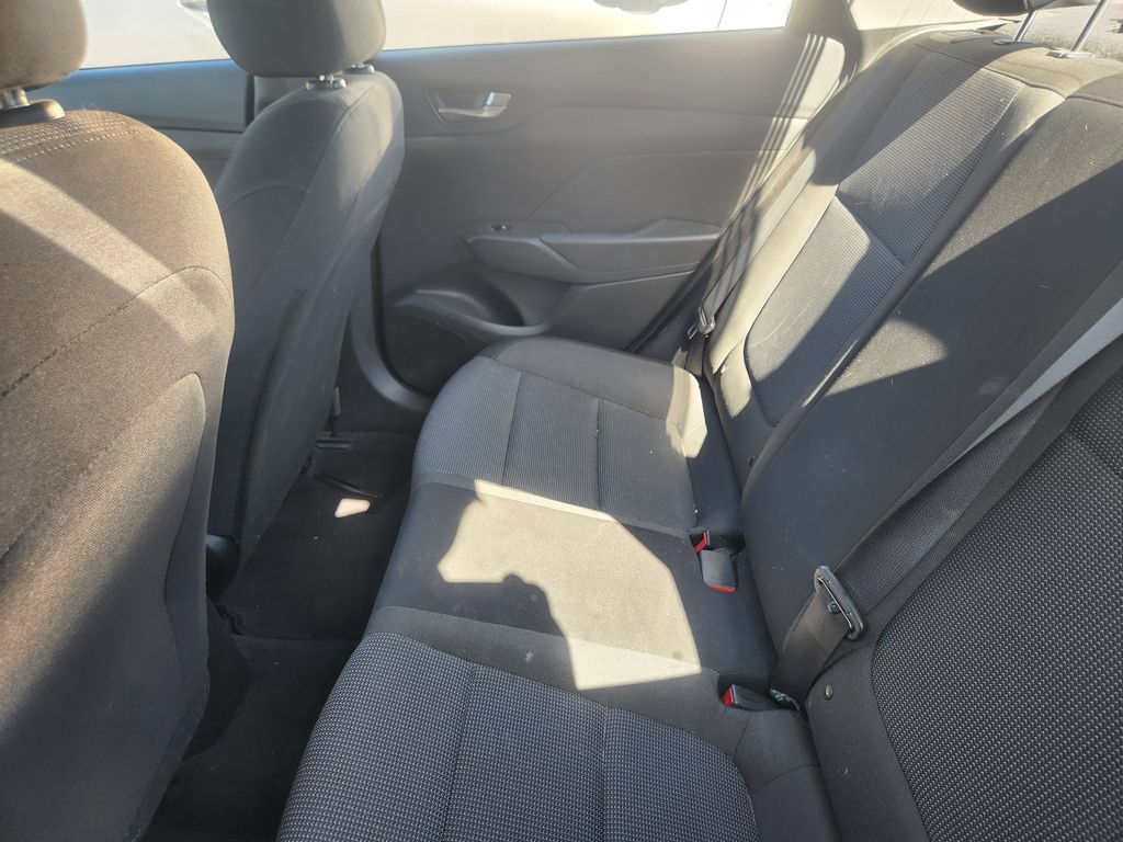 Used 2020 Hyundai Accent SE FWD image 11