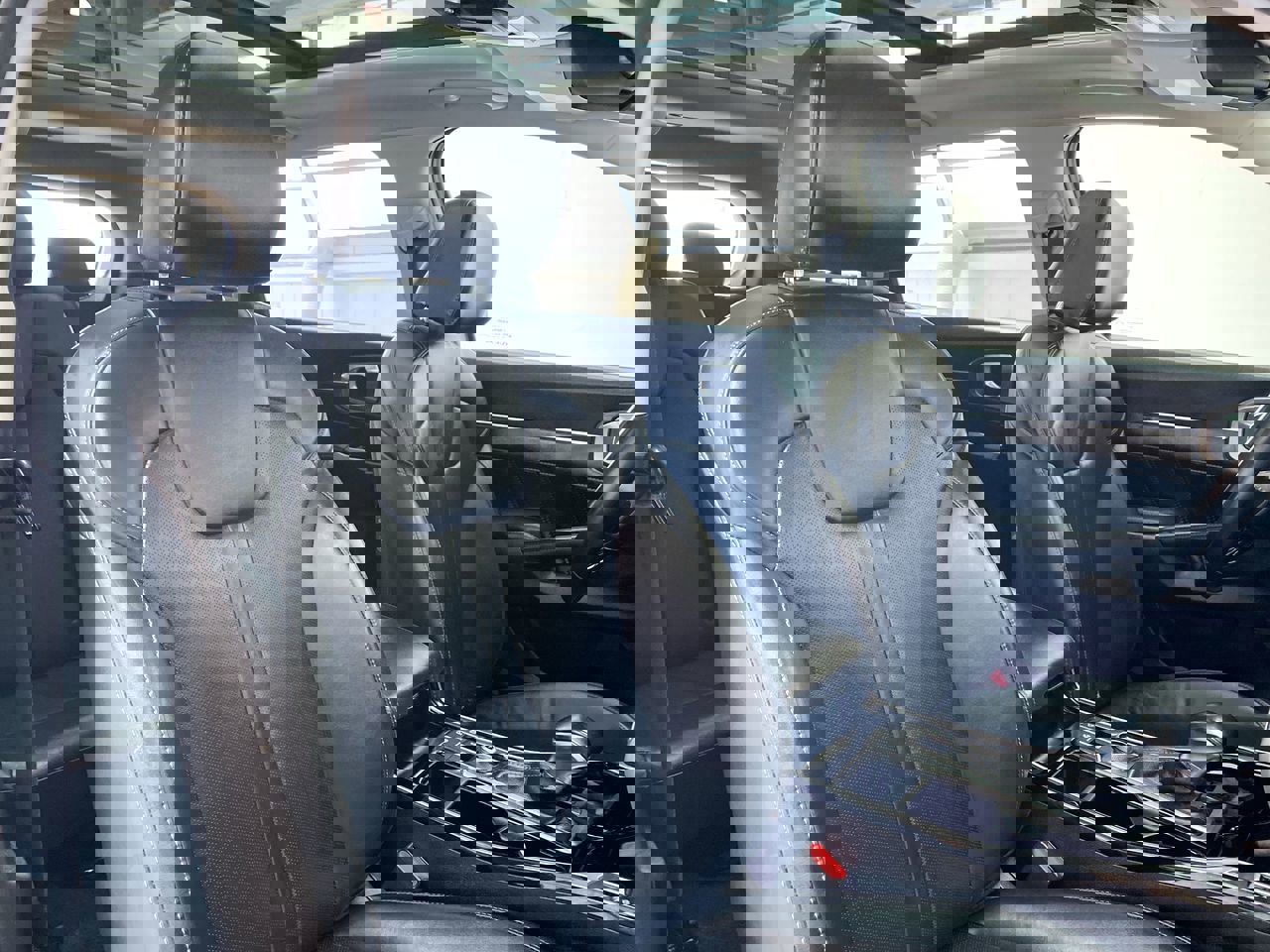 Certified 2022 Kia Sorento SX image 32