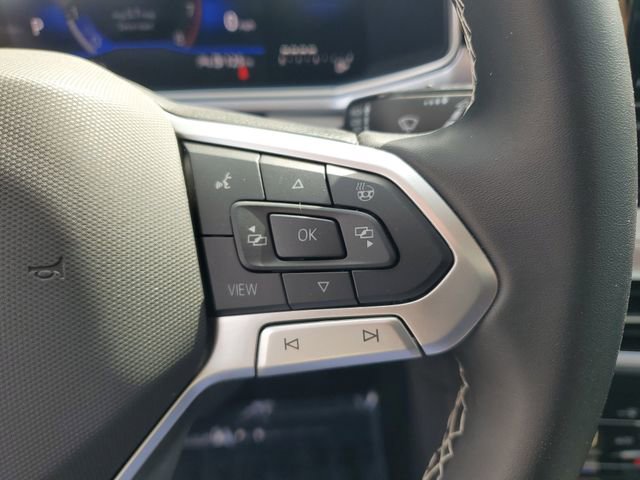 Used 2025 Volkswagen Taos SE w/ Panoramic Sunroof Package image 20