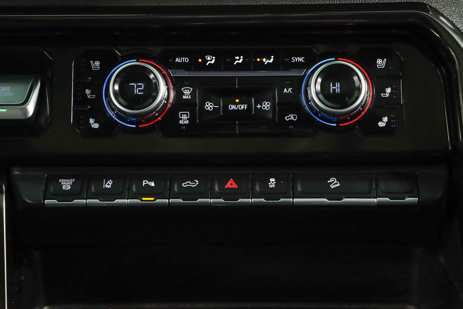 Used 2024 GMC Sierra 2500 AT4 w/ AT4 Premium Plus Package image 21