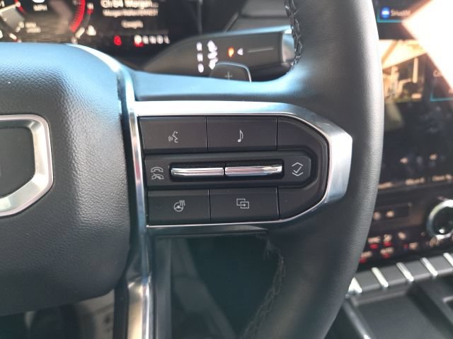Used 2024 GMC Acadia Elevation w/ Trailering Package AWD/4WD image 11