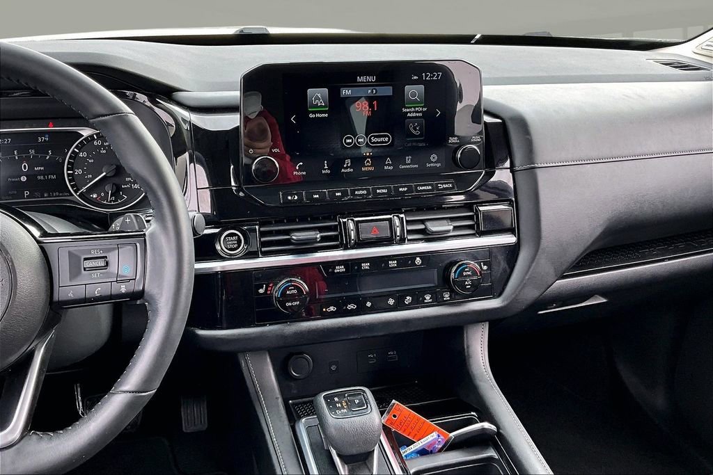 Used 2023 Nissan Pathfinder SL w/ SL Premium Package image 6