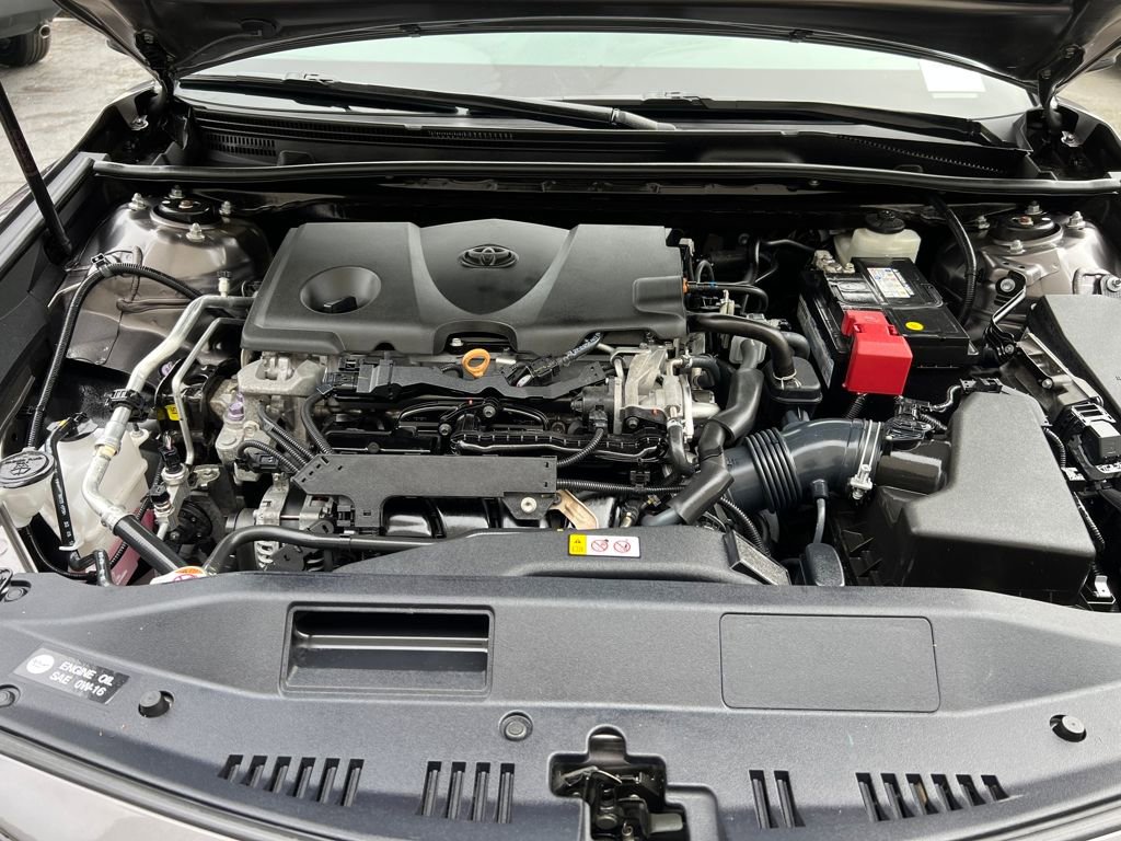 Used 2020 Toyota Camry LE image 41