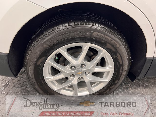 Used 2024 Chevrolet Equinox LS w/ LS Convenience Package FWD image 17