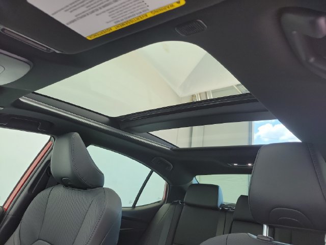 Used 2026 Toyota Camry XSE FWD image 19