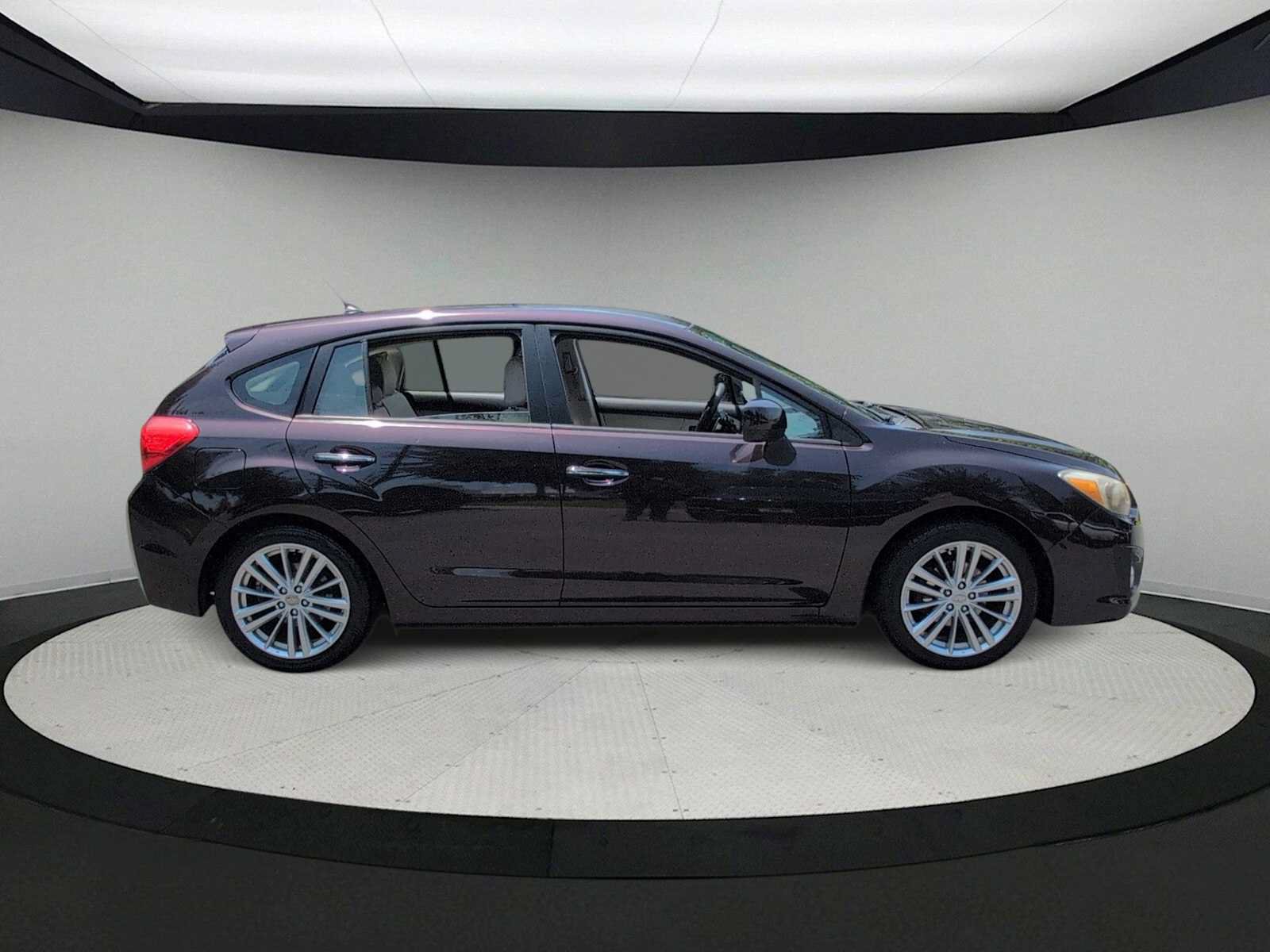 Used 2013 Subaru Impreza 2.0i Limited AWD/4WD image 9