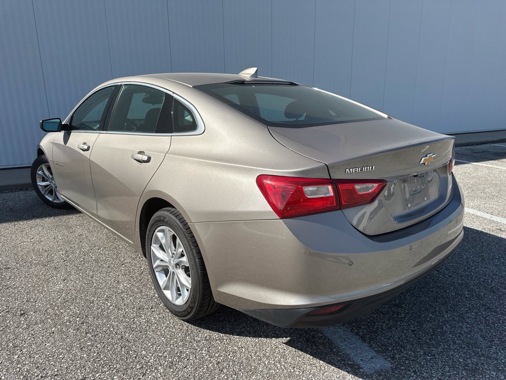 Used 2024 Chevrolet Malibu LT FWD image 5