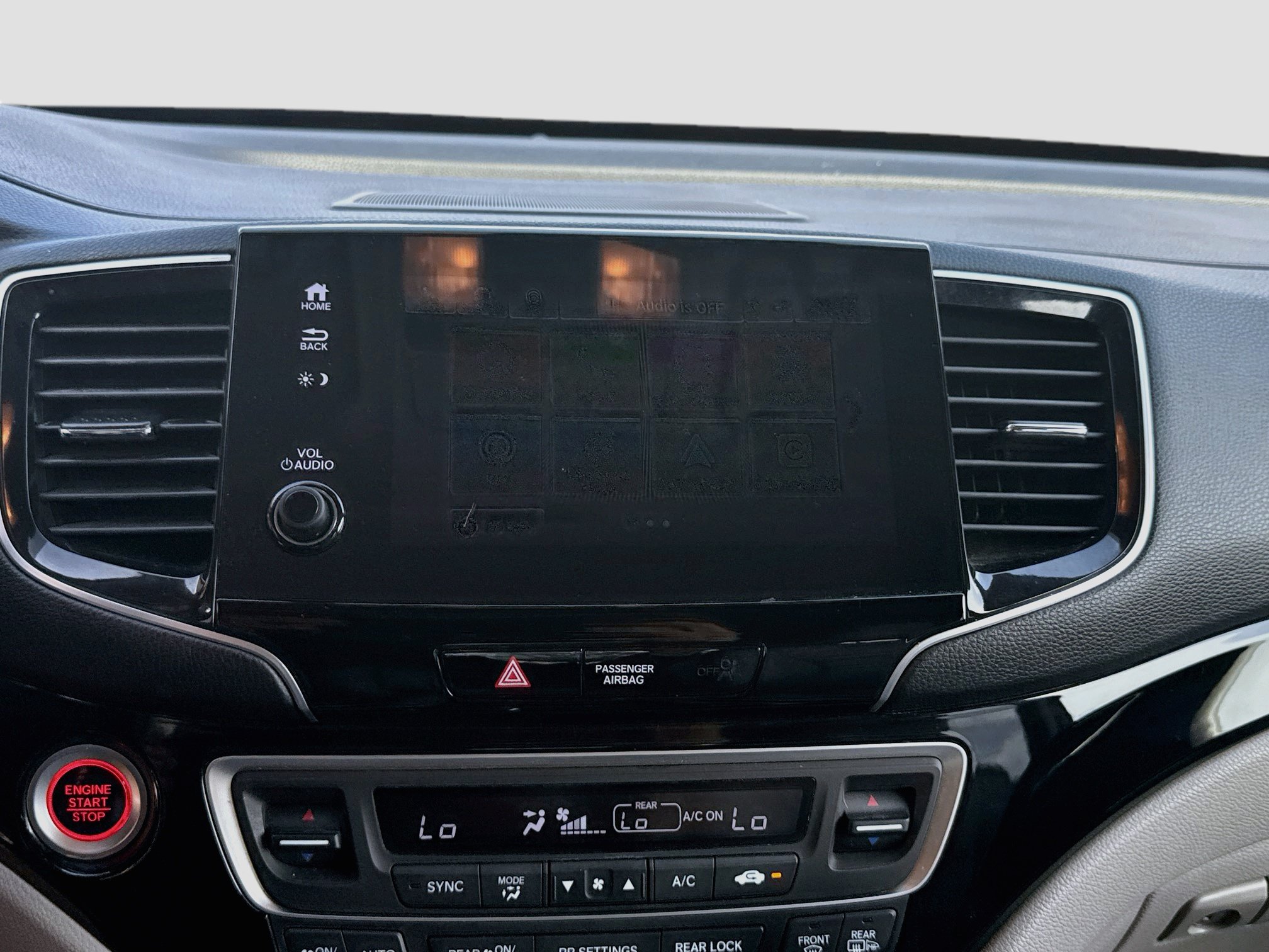Used 2019 Honda Pilot Touring image 12